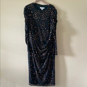 NWT Nine West Women’s Plus Size Aninal Print dress 2X